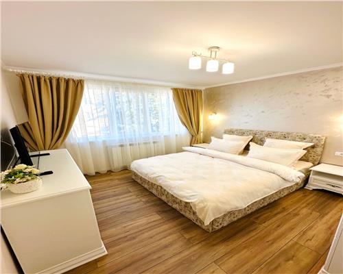 Apartament 3 camere, semidecomandat, et.2 + centrala - Zona Tipografilor