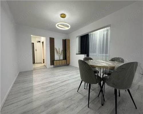 Apartament 3 camere, semidecomandat, 65 mp, et.3 - Zona Favorit/Circumvalatiunii