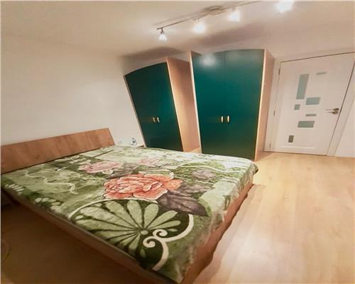Apartament cu 3 camere, 60 mp + centrala - Zona Dacia