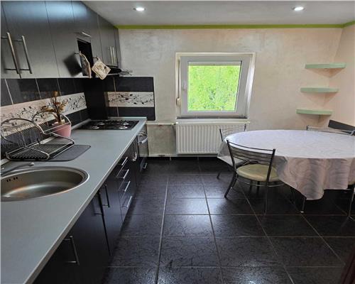 Apartament 2 camere, Et.3, 54 mp - Zona Aradului