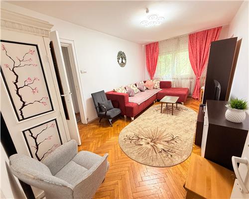 Apartament 4 camere, 100 mp, Et.3 + centrala - Complexul Studentesc