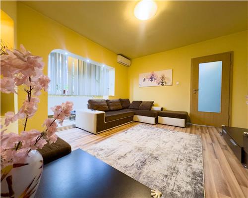 Apartament cu 3 camere, decomandat 80 mp - Zona Buziasului