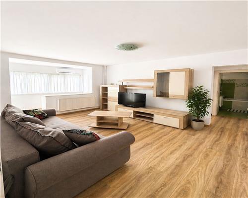 Apartament  2 camere, semidecomandat - Zona Complexul Studentesc