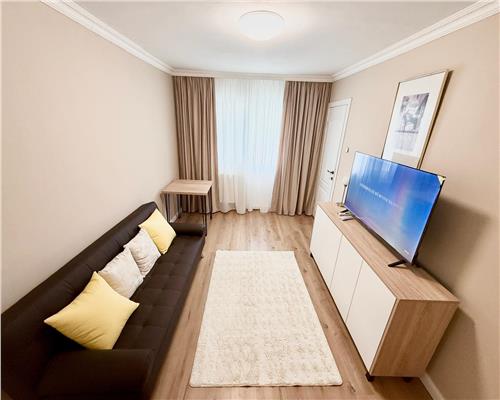 Apartament 3 camere | Complet Renovat & Utilat | Centrala Proprie & Clima | Zona Dacia